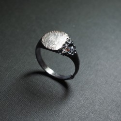 brutalist ring garnet