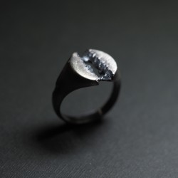 Brutalist ring