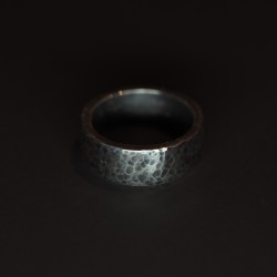 Hammered ring Matte oxidize...